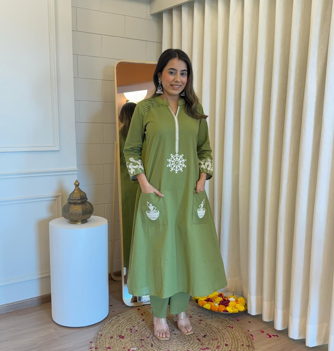 Women kurta paint set